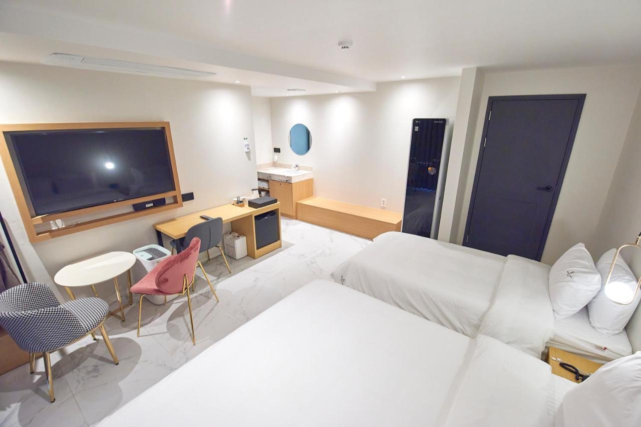 בוסאן Bonathree Hotel מראה חיצוני תמונה